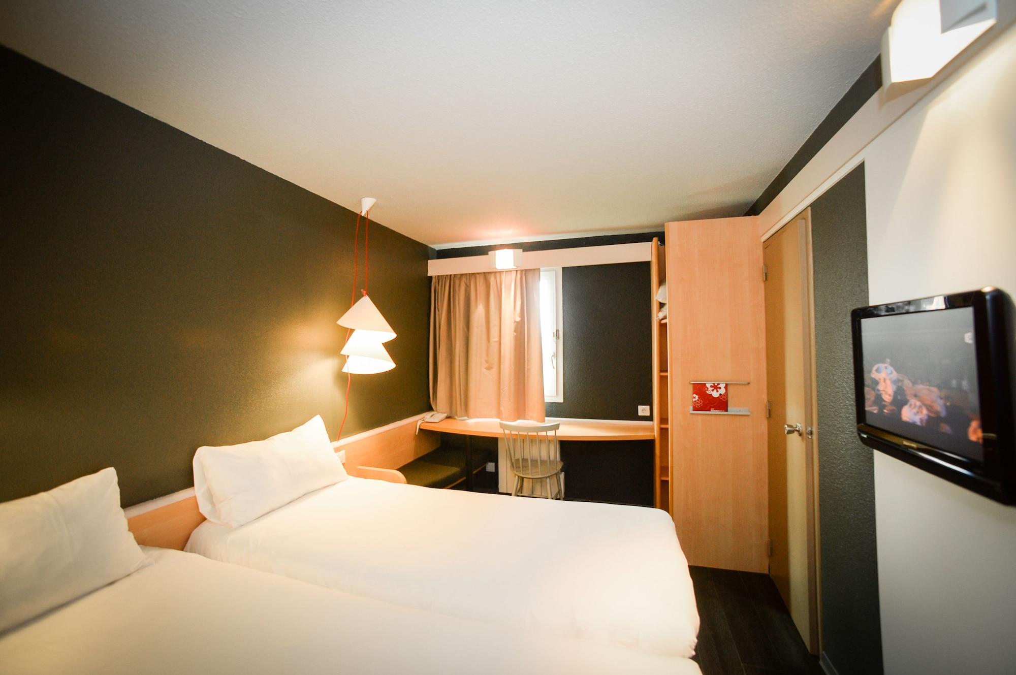 Ibis Saint-Lo Hotell Eksteriør bilde